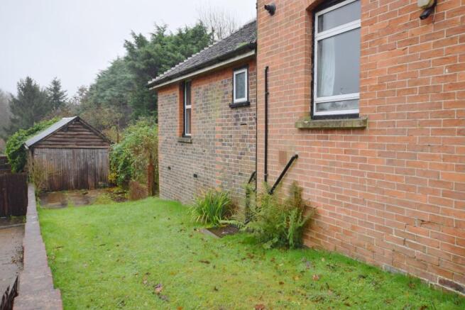 Side Access / Garage