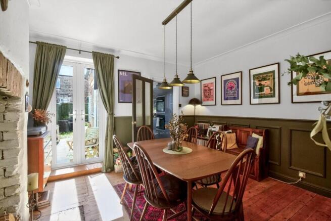 3 bed Terraced for sale Image 8