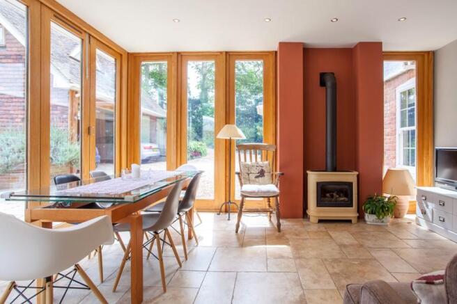 Kitchen/breakfast ro