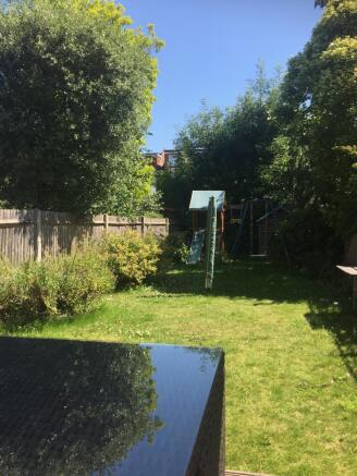 41 Rayleigh garden