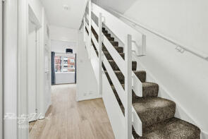 36, Devonport Street, London E1 0EA