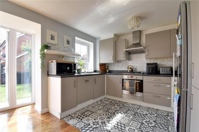 3 bed Semi-Detached for sale Image 4