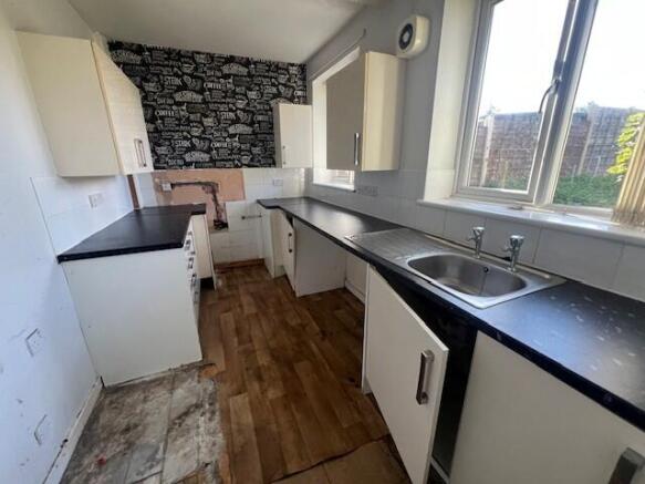 KITCHEN T202610301449.jpg