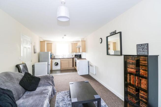 Lounge / Kitchen