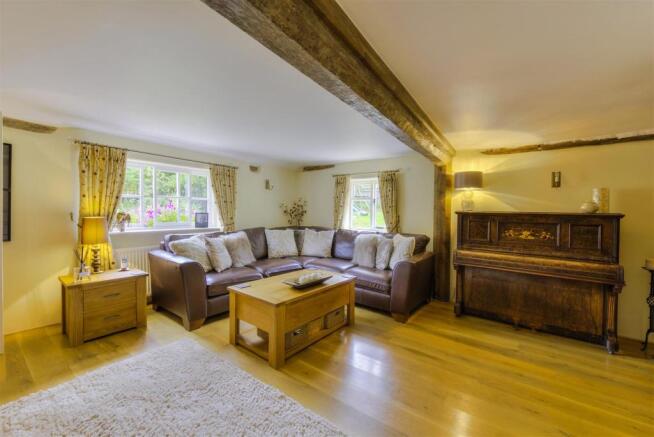 The Corner Cottage ph13.jpg