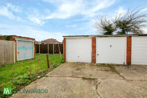 10, Salisbury Crescent, Waltham Cross EN8 8SH