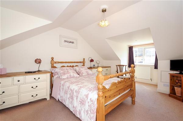 BEDROOM 1