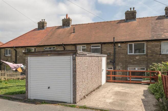 01 - 19 North Royd HX4 0AH.jpg