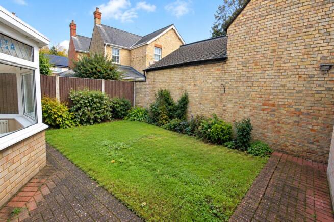 Hall End Close, Maulden, Bedfordshire, MK45 photo 4