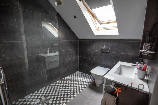 3 bed Detached for sale Image 11