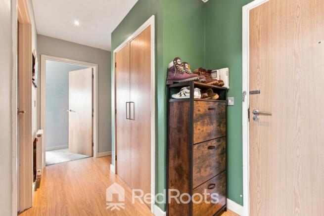 2 bed Apartment for sale Image 12