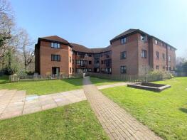 Flat 13, Frances Greeves House, Henbury Road, Henbury, Bristol BS10 7FG