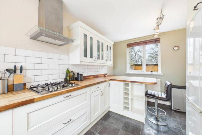 Venning Road, Arborfield, Reading, Berkshire, RG2 photo 3
