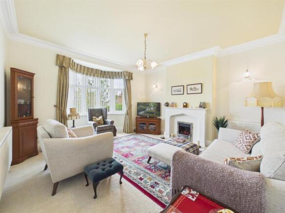 3 bed Detached for sale Image 4