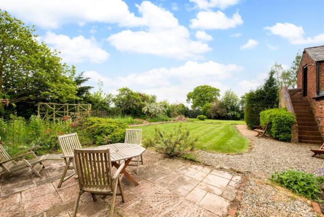 Garden 3.jpg