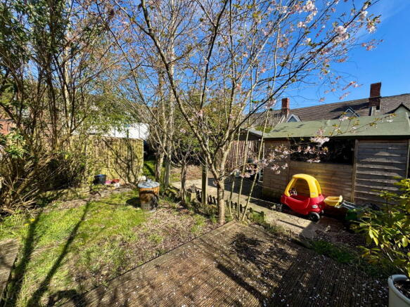 Photo 25