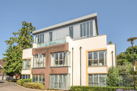 Uplands Road, Boxgrove Gardens, Guildford, GU1