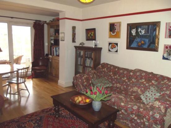 Extended Lounge