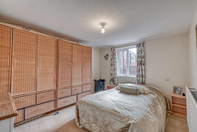Annexe Master Bed...