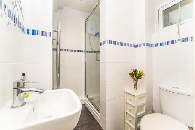 Shower Room / WC