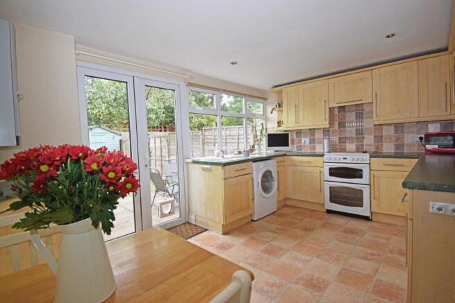 58 Churchfields Close, kitchen.jpg