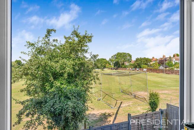 Woodedge Close, London, E4 photo 4