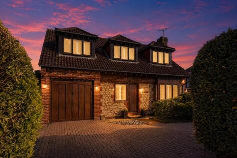 Bramfield Road, Felpham, Bognor Regis, West Sussex, PO22