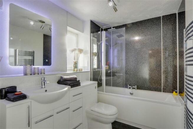 RE-FITTED BATHROOM