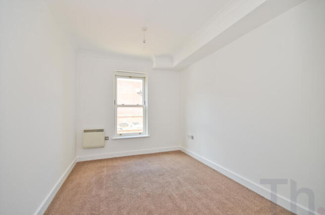 Bedroom 1.JPG