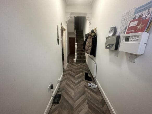 90cr.hall.JPG