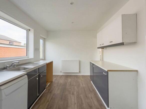 3 bed Detached Bungalow for sale Image 6