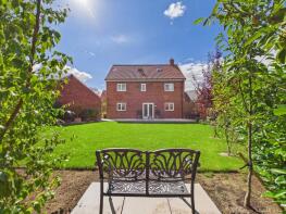 9, Anstey Gardens, Wotton-under-edge GL12 8FL