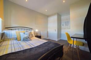 16, Oldbury House, Sackville Street, Southsea PO5 4AR