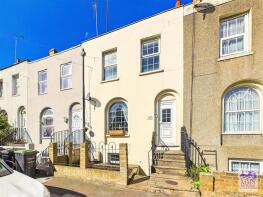 107, Peacock Street, Gravesend DA12 1EQ