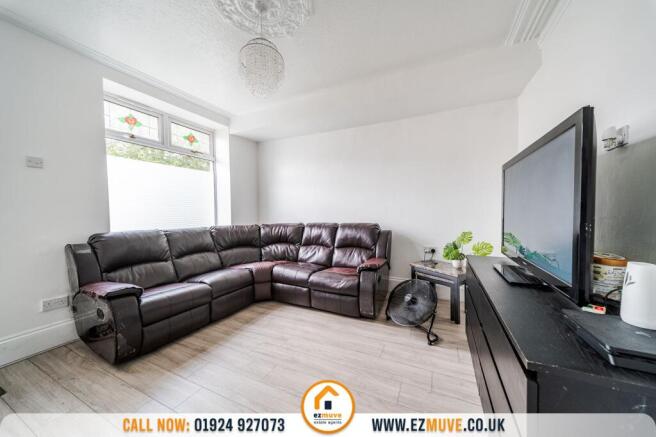 3 bed Terraced for sale Image 9
