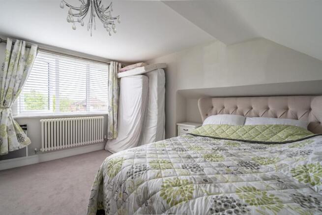 3 bed Semi-Detached for sale Image 7