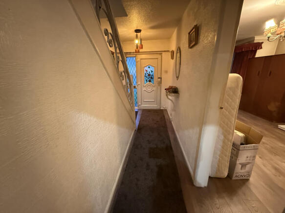 3 bed Semi-Detached to rent Image 6