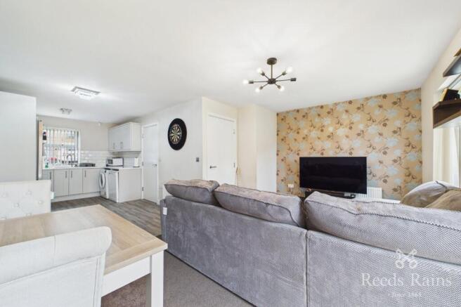 3 bed Terraced for sale Image 4