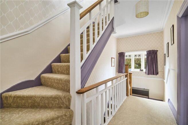 6 bed Semi-Detached for sale Image 10
