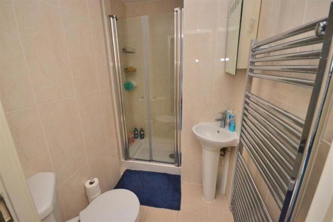 Ensuite.JPG