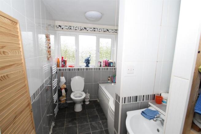 30 Strangford Drive 
