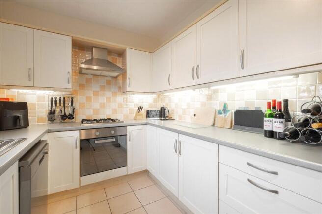 3 bed Terraced for sale Image 6