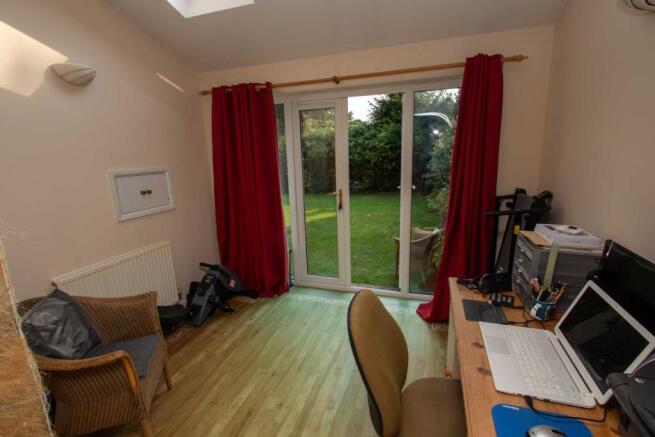 Photo 6