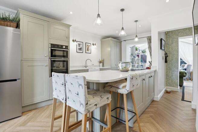 Kitchen/Breakfast Area