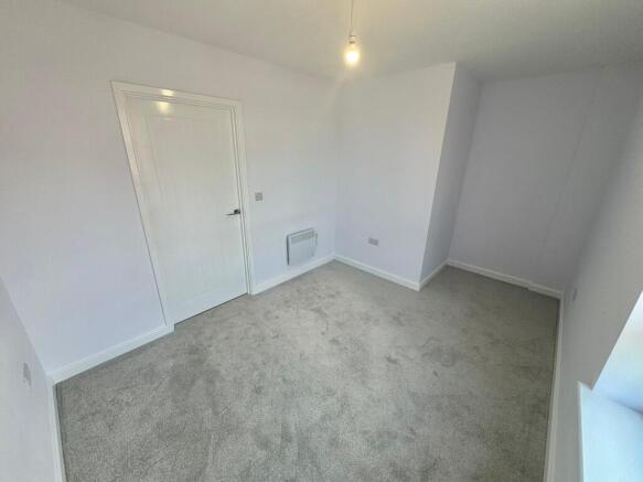 1 bed Flat to rent Image 4