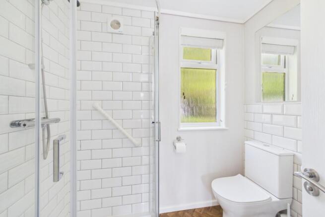2 bed Bungalow for sale Image 5