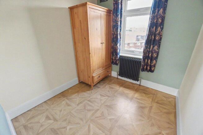 3 bed Terraced for sale Image 10