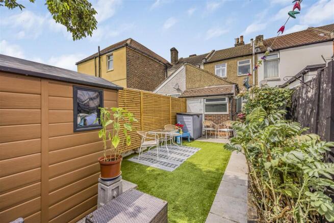 55 Byerley Road, Fratton-PorticoMarketing-SoldBy-2