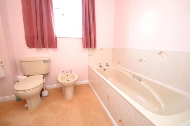 En-Suite to Master B