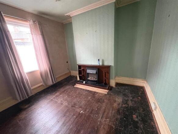 diningroom.jpg